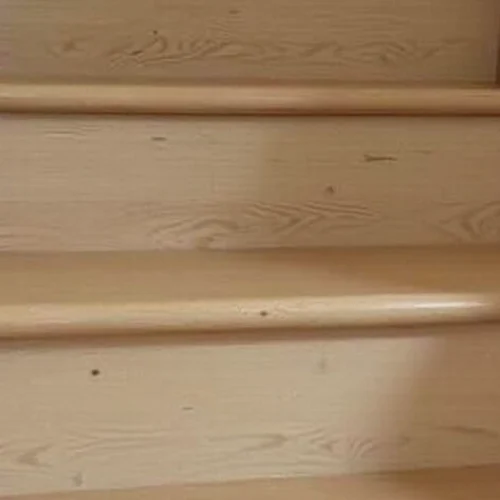 escalier-en-jonc-de-mer-avis-entretien-et-style